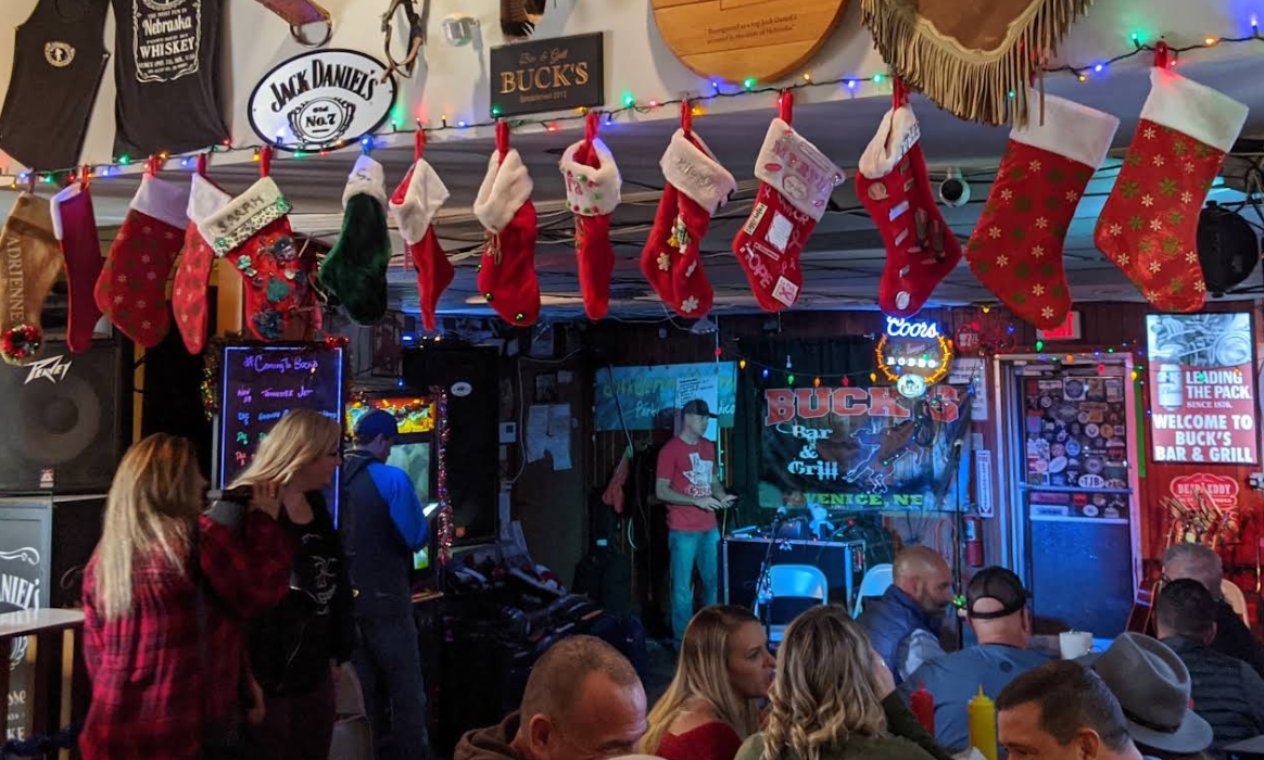 Buck's Bar and Grill — photo 2